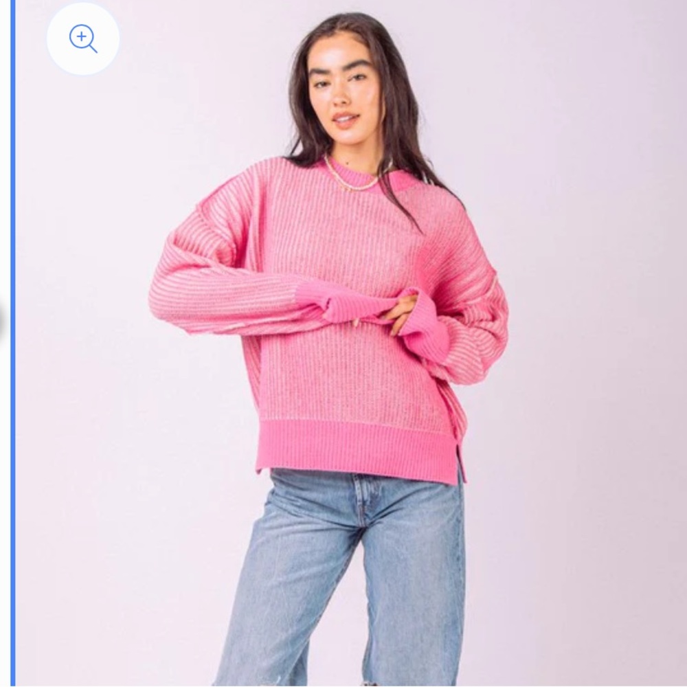 New In two tone crewneck sweater size Small